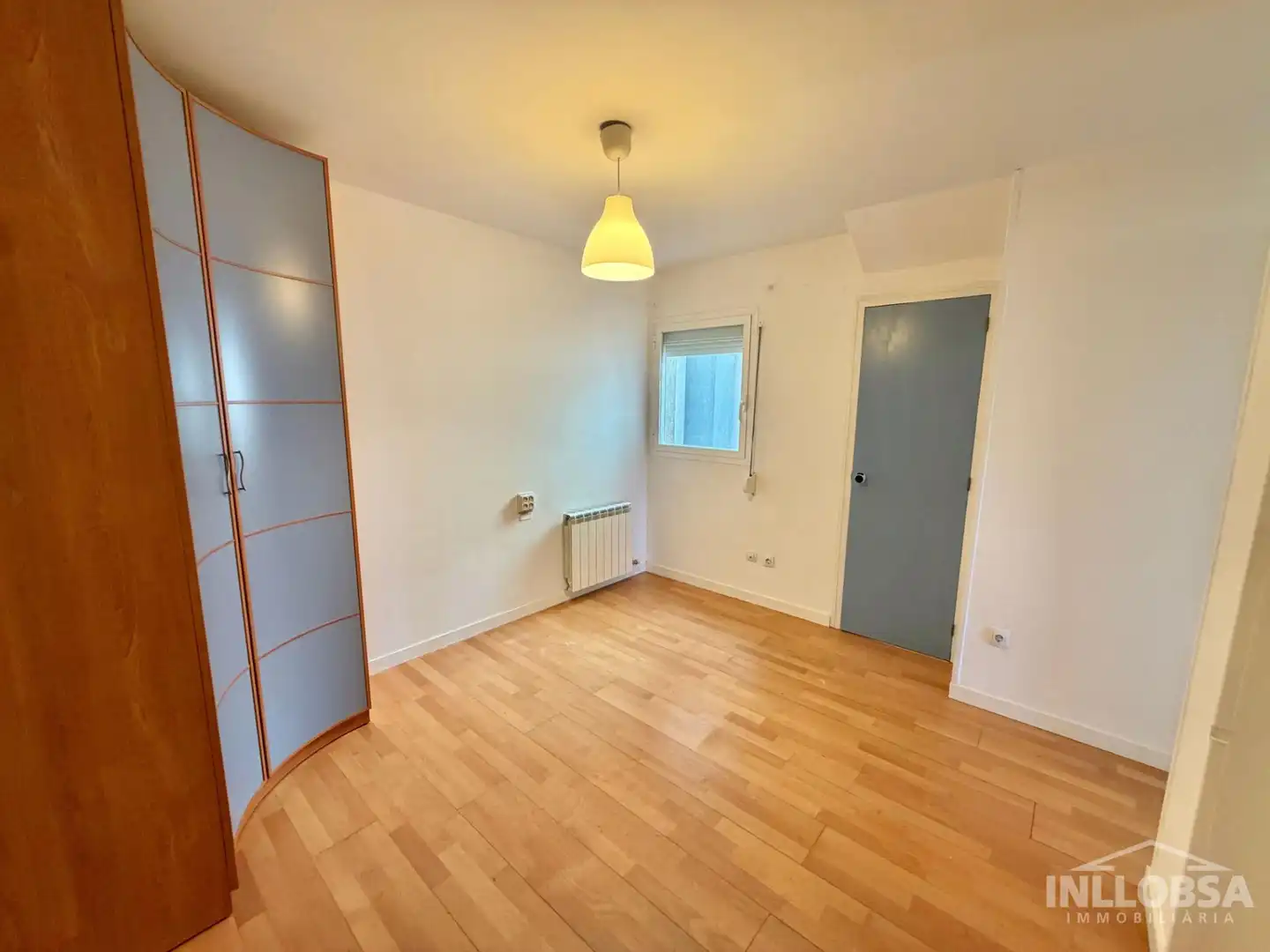 Habitación de Dúplex en venta en Manresa con Aire acondicionado, Calefacción y Parquet