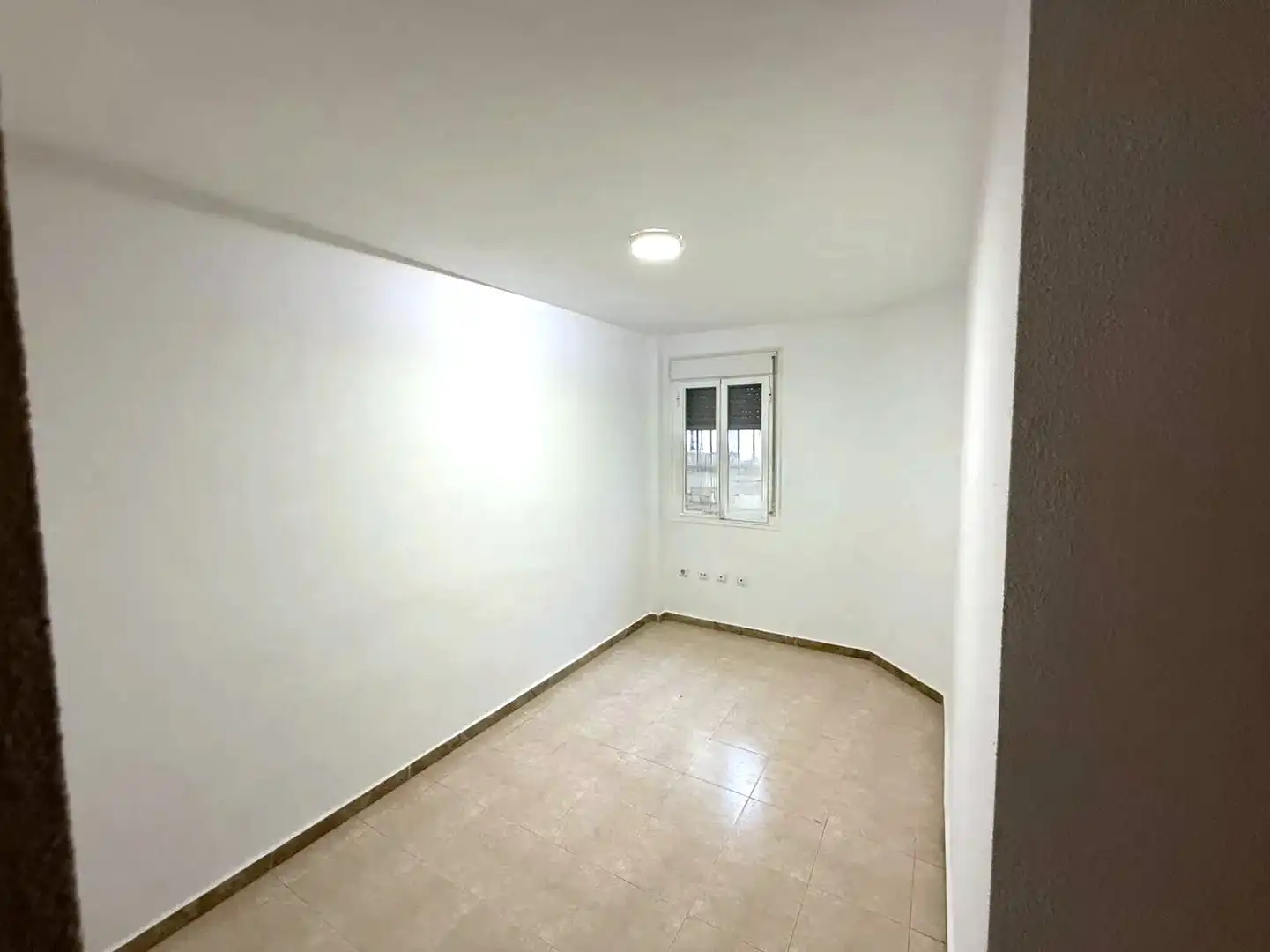 Dormitori de Pis en venda en Alhaurín de la Torre amb Forn, Rentadora i Microones