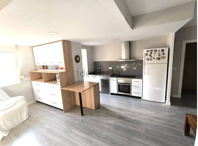 Piso en Venta en Plaça d'Olof Palme en L'Amistat