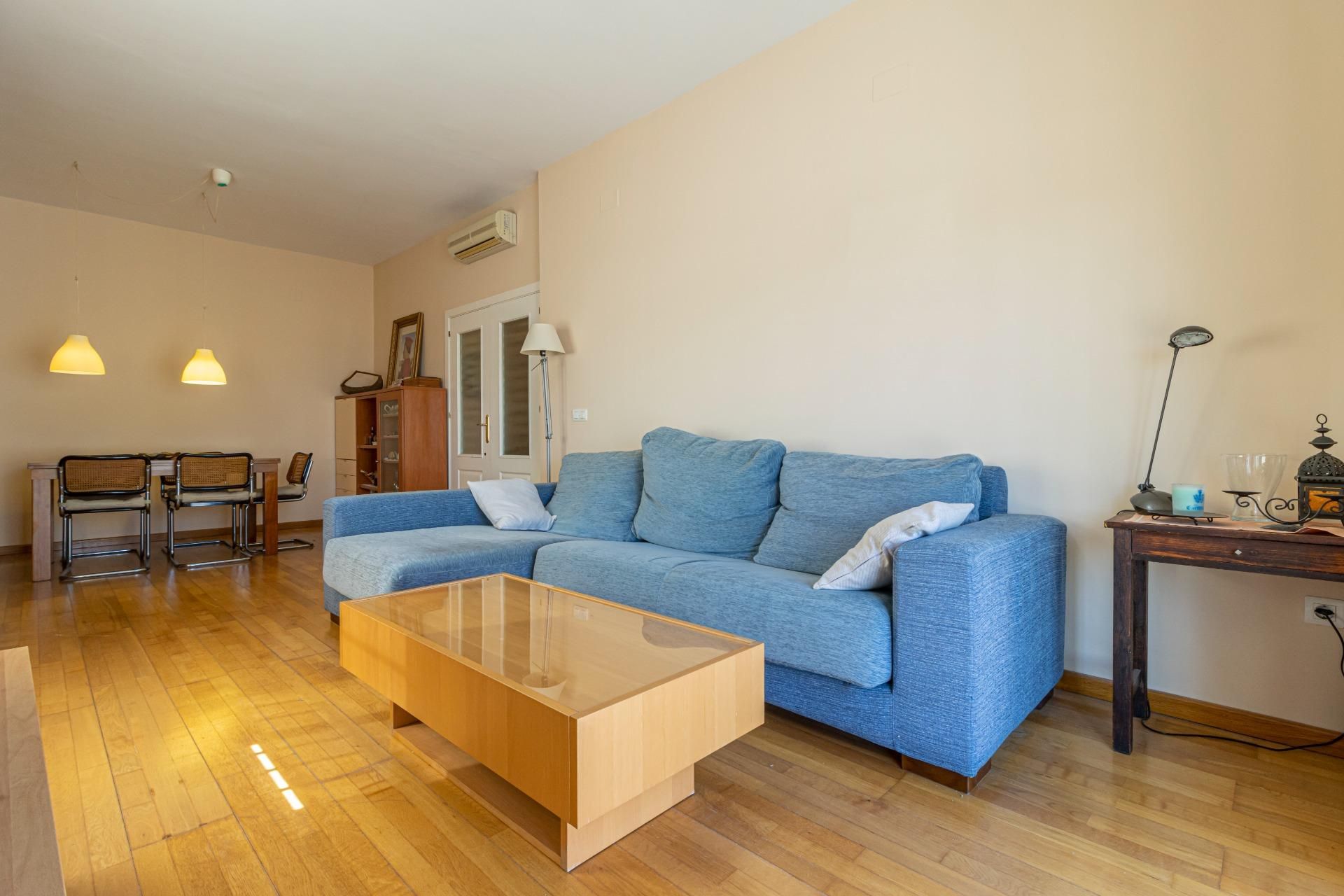 Sala de estar de Piso en venta en Jerez de la Frontera con Aire acondicionado, Calefacción y Piscina comunitaria