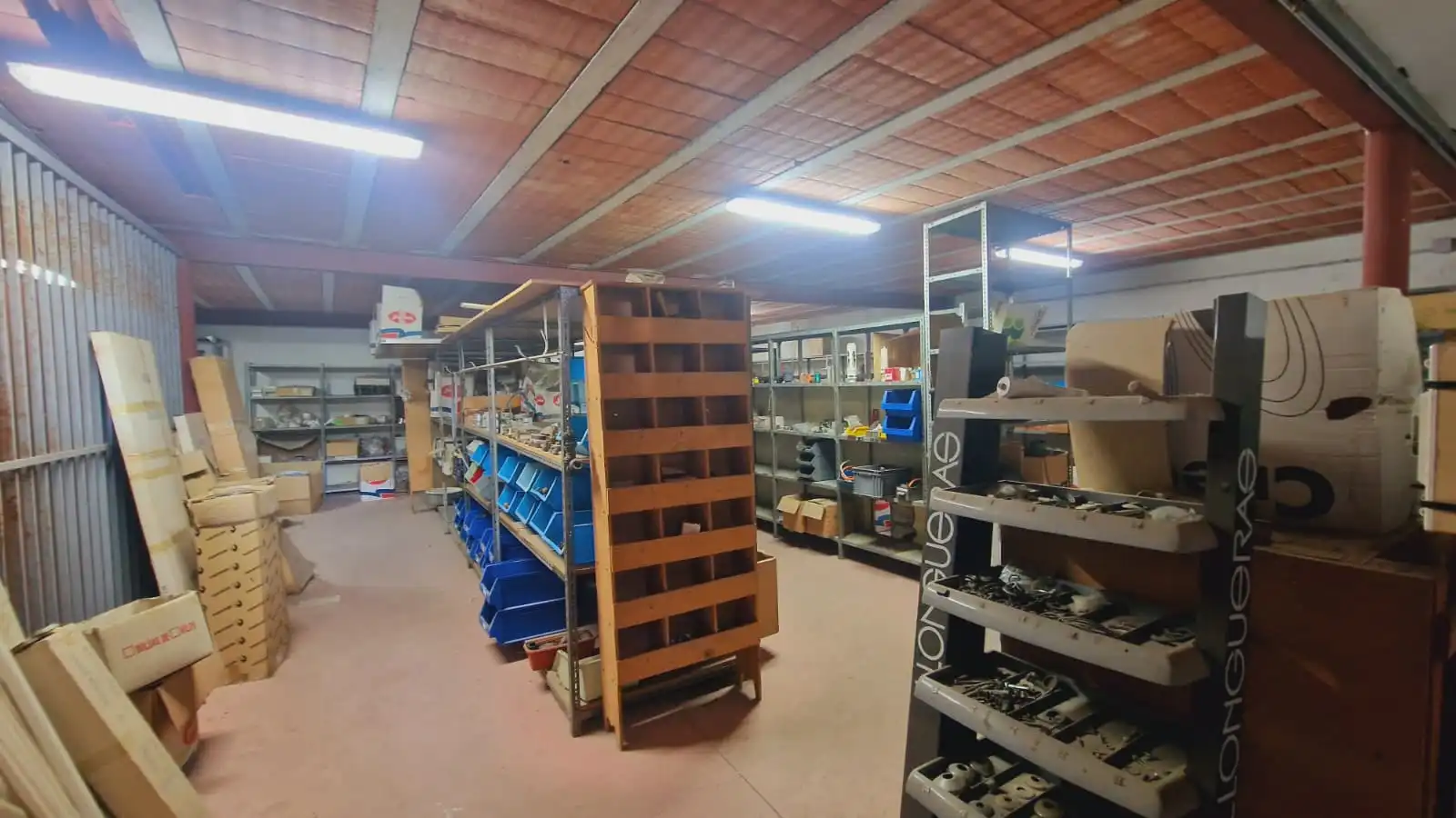 Local comercial en venta en Avenida Mariana Pineda, imagen 8