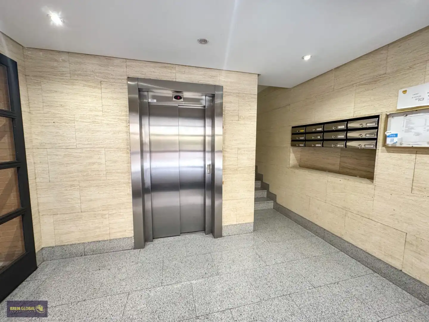 Piso en venta en Madrid con Aire acondicionado, Calefacción y Jardín privado
