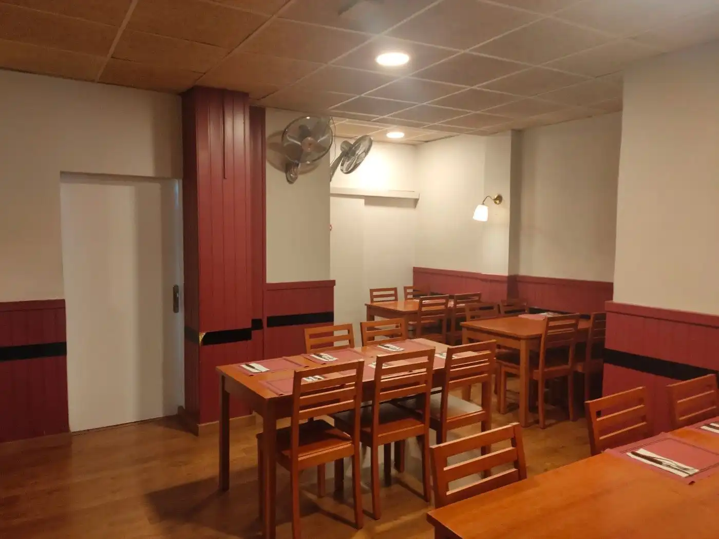 Local comercial en traspaso en Cementiri Vell, imagen 6