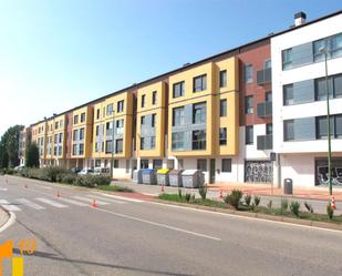 Exterior view of Planta baja for sale in Burgos Capital  with Heating, Terrace and Storage room