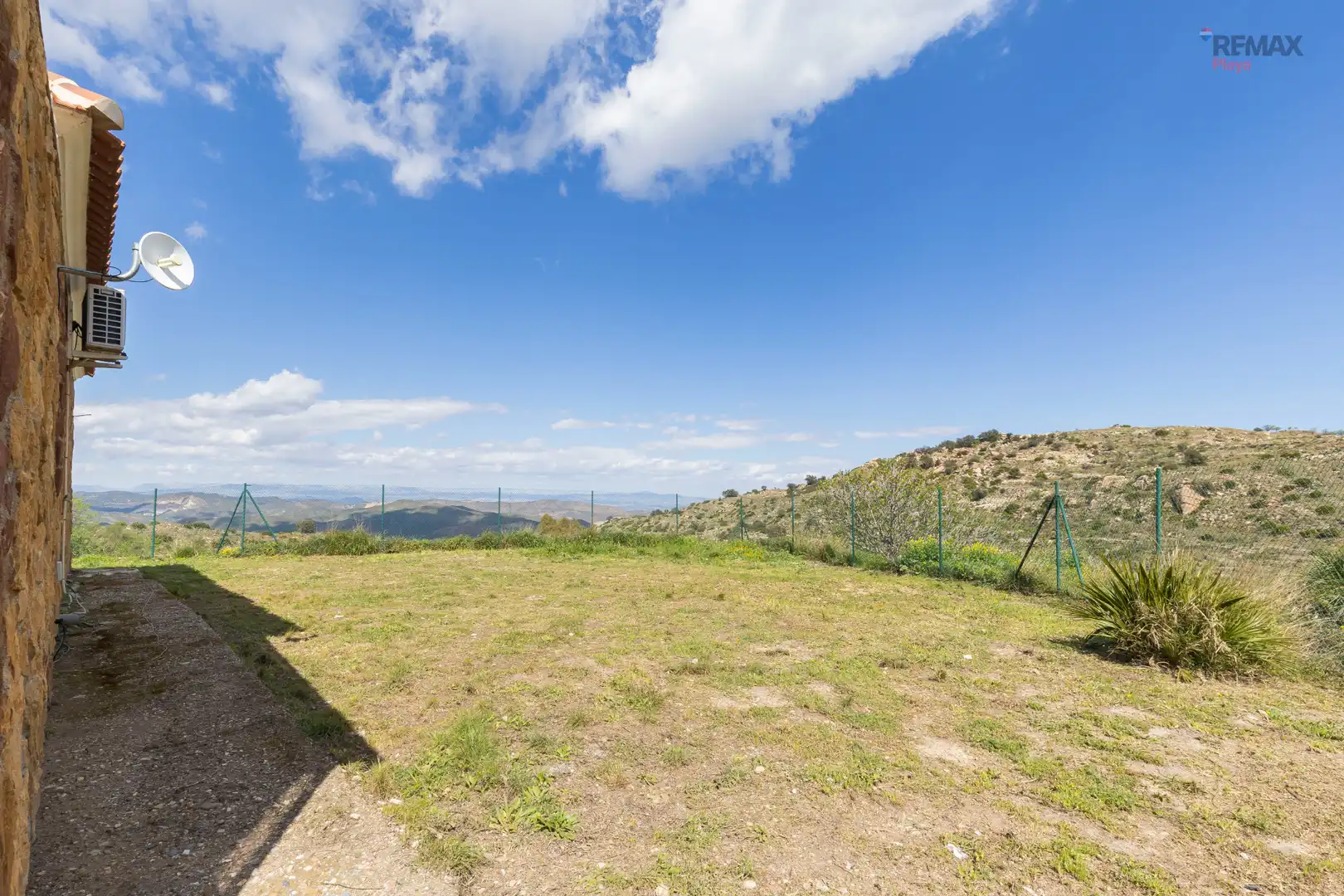 Country homes for sale in Bédar  with Air Conditioner, Private garden and Terrace