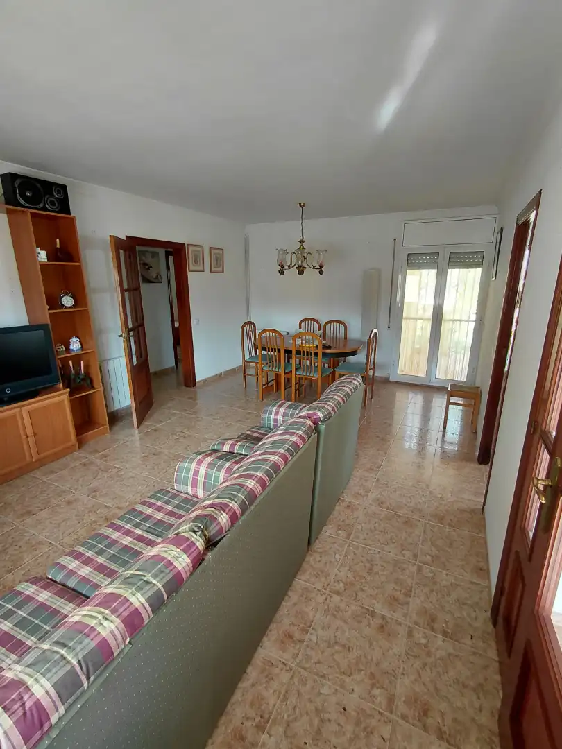 Sala d'estar de Casa o xalet en venda en El Vendrell amb Calefacció, Jardí privat i Traster