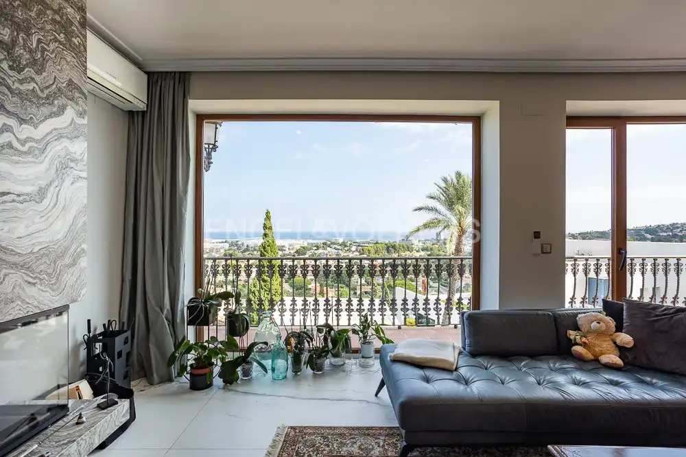 Sala d'estar de Casa o xalet de lloguer en Dénia amb Aire condicionat, Calefacció i Jardí privat