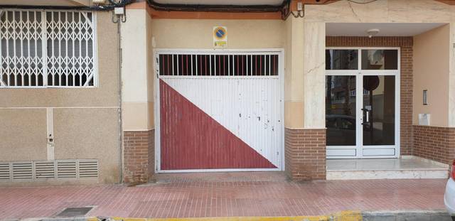 Garaje en Venta en Calle Giner de los Rios, 9 en Las Viñas