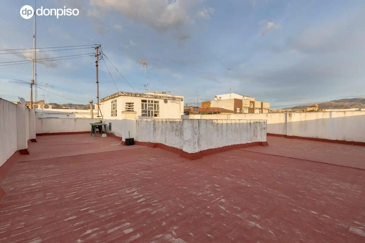 Terraza de Piso en venta en Granada con Aire acondicionado, Terraza y Balcón