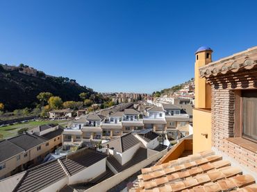 Adossat amb piscina en venda a Cuesta del Pino 23