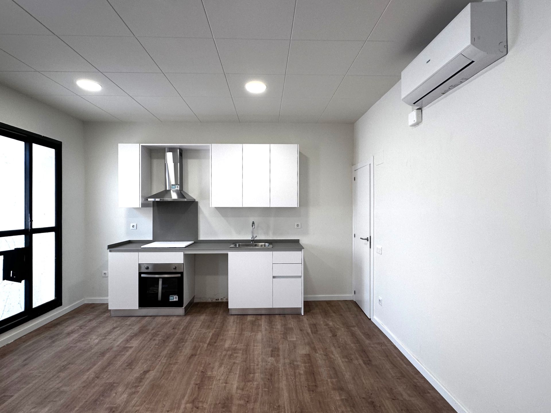 Kitchen of Loft to rent in Badalona  with Air Conditioner, Heating and Parquet flooring