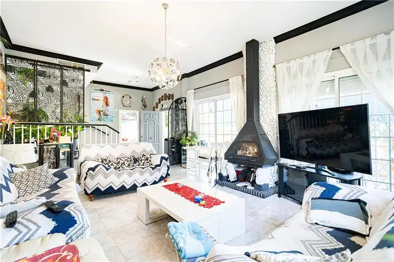Sala d'estar de Casa o xalet en venda en  Palma de Mallorca amb Aire condicionat, Calefacció i Jardí privat