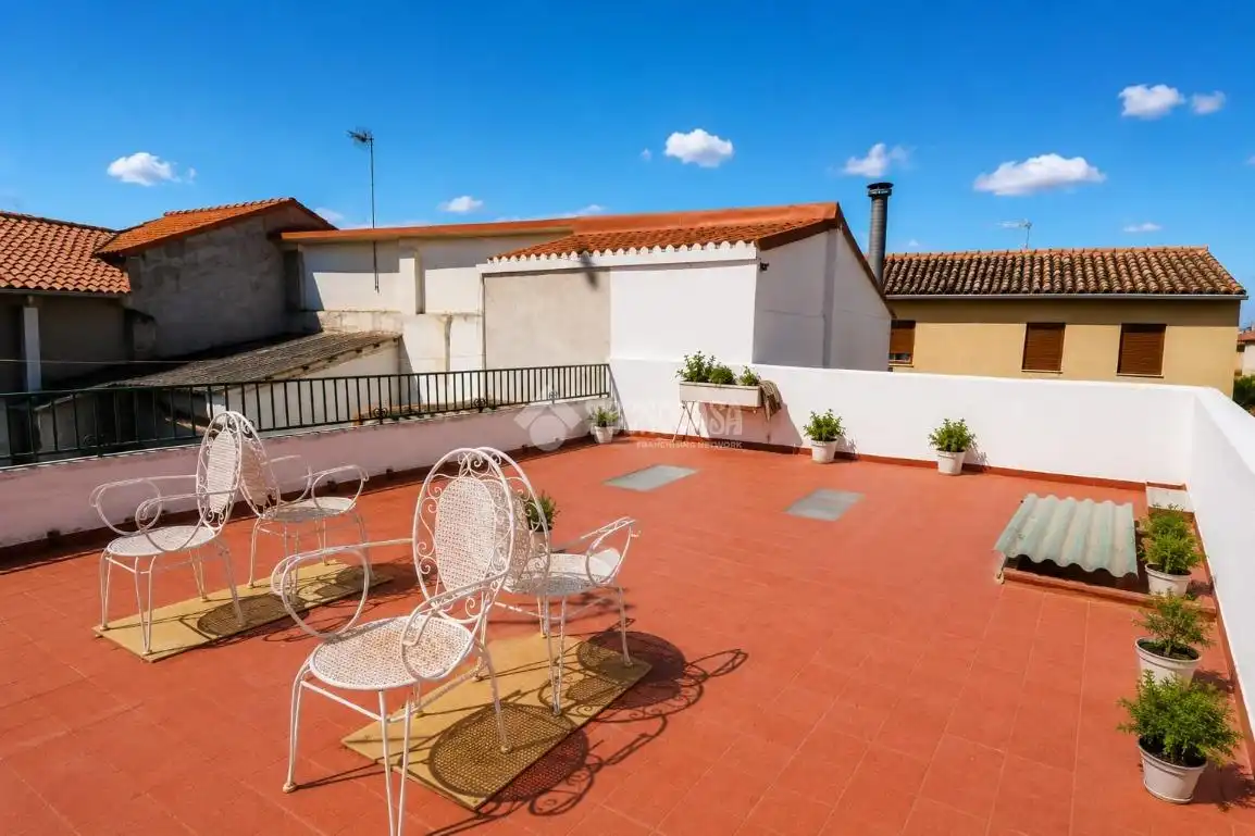 Semi-detached house for sale in Morata de Tajuña