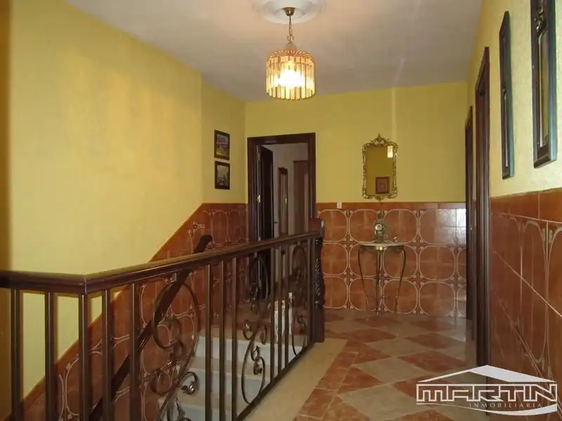 Casa o xalet en venda en Lucena amb Aire condicionat i Terrassa
