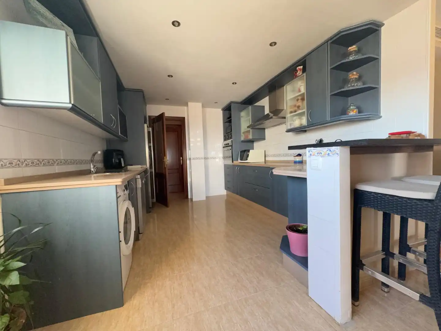 Cocina de Ático en venta en Marbella con Calefacción, Terraza y Amueblado