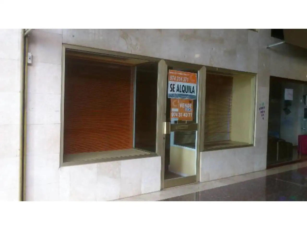 Locale commerciale in vendita a Calle JOAQUIN COSTA -  PASAJE LOCAL 2 -, imagen 2