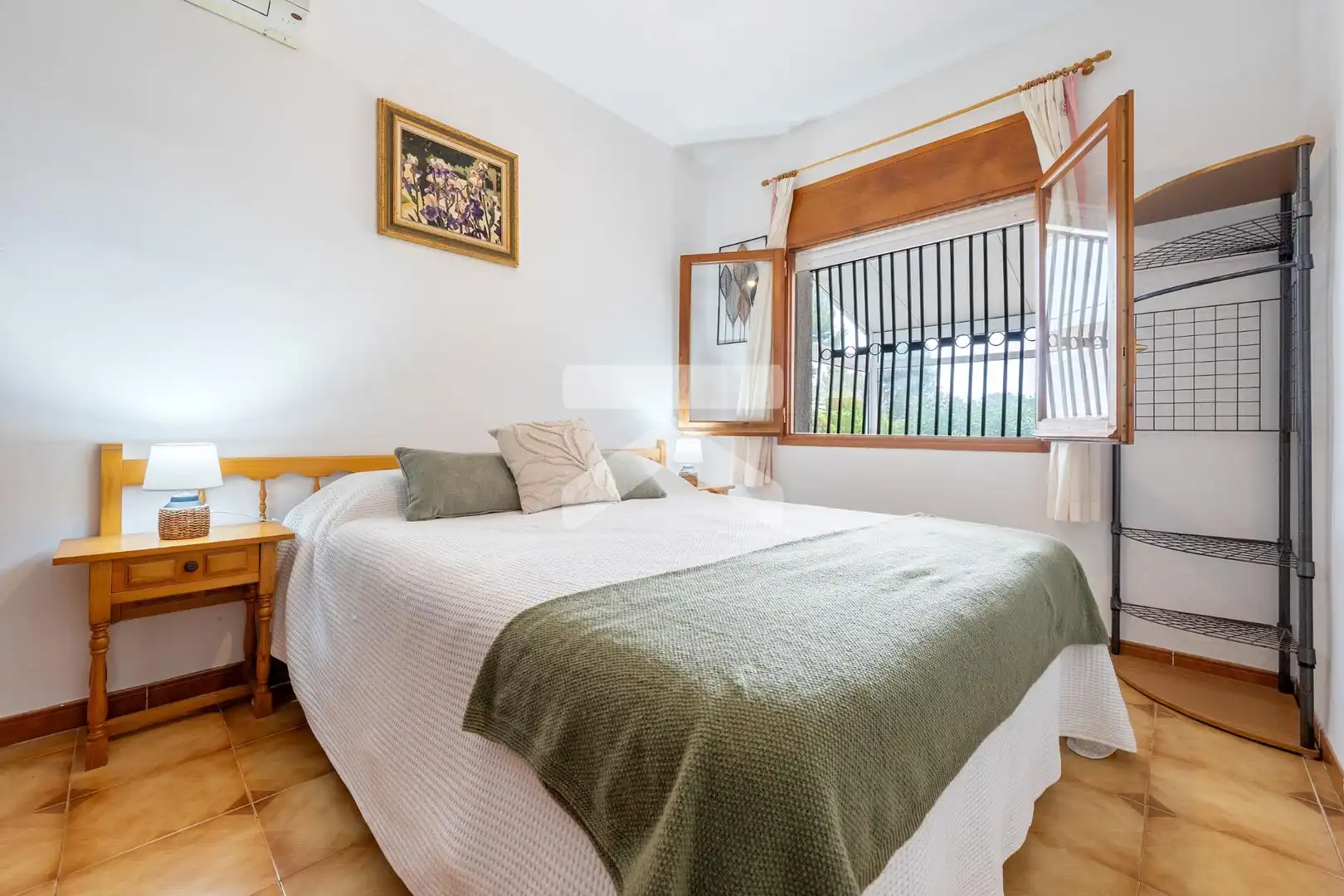 Bedroom of Houses for sale in L'Ametlla de Mar   with Air Conditioner, Heating and Private garden