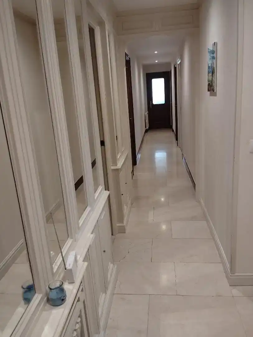 Wohnung zur Miete in Lugo mit Privatgarten, Abstellraum und Möbliert