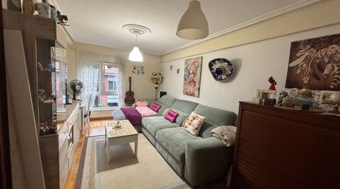 Foto 5 de Piso en venta en Avenida Constitución, Aller, Asturias