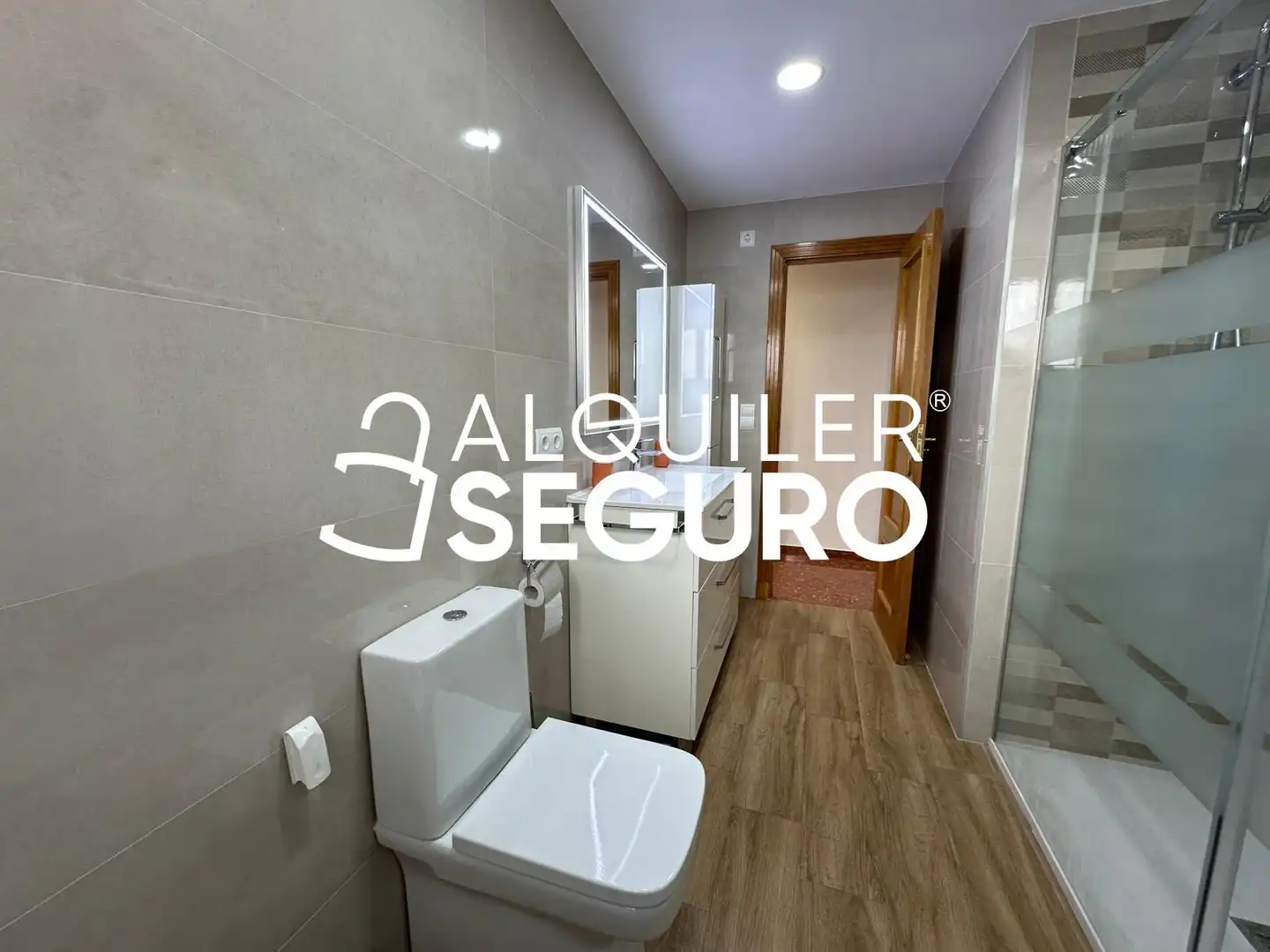 Bathroom of Flat for rent in Chiva  with Air Conditioner, Terrace and Furnished