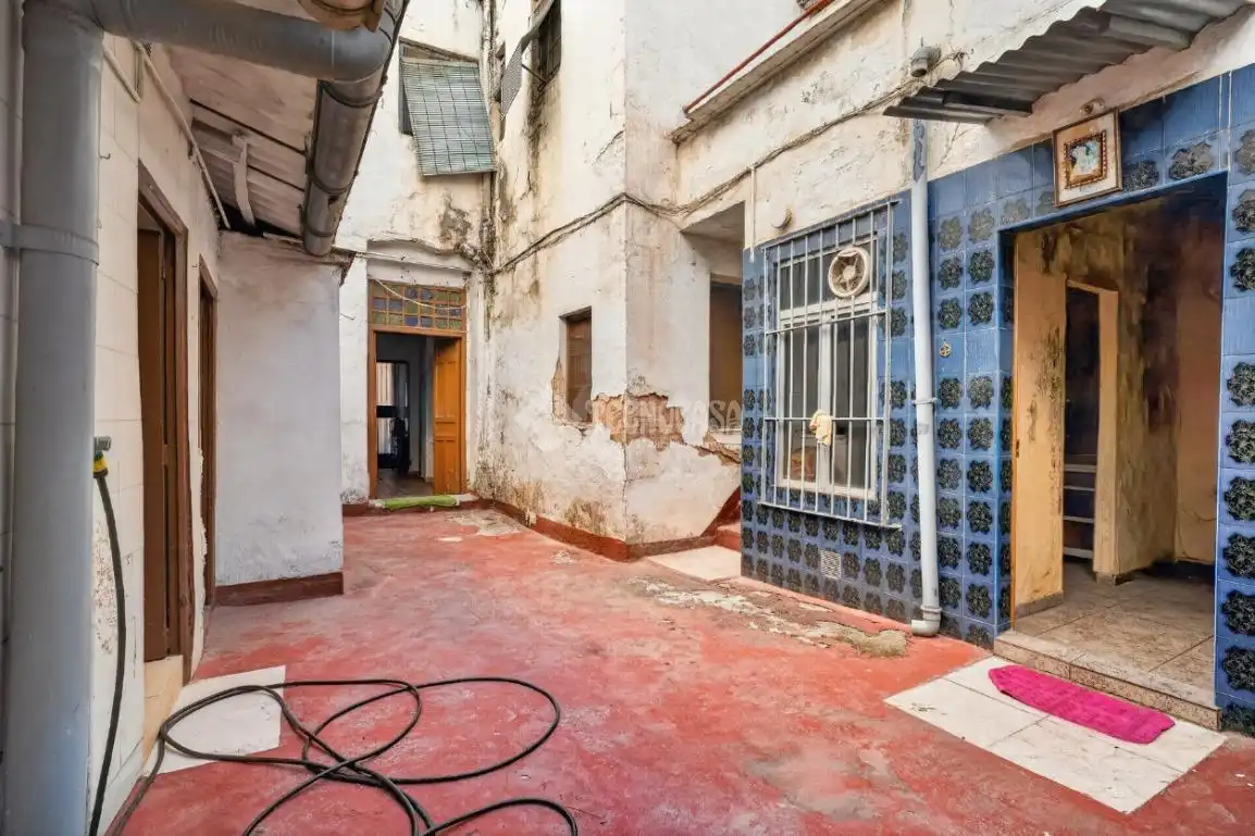 Vista exterior de Casa adosada en venda en Córdoba