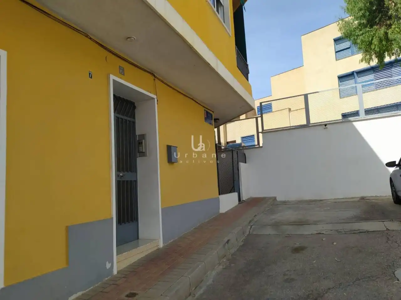 Vista exterior de Local en venta en Murcia