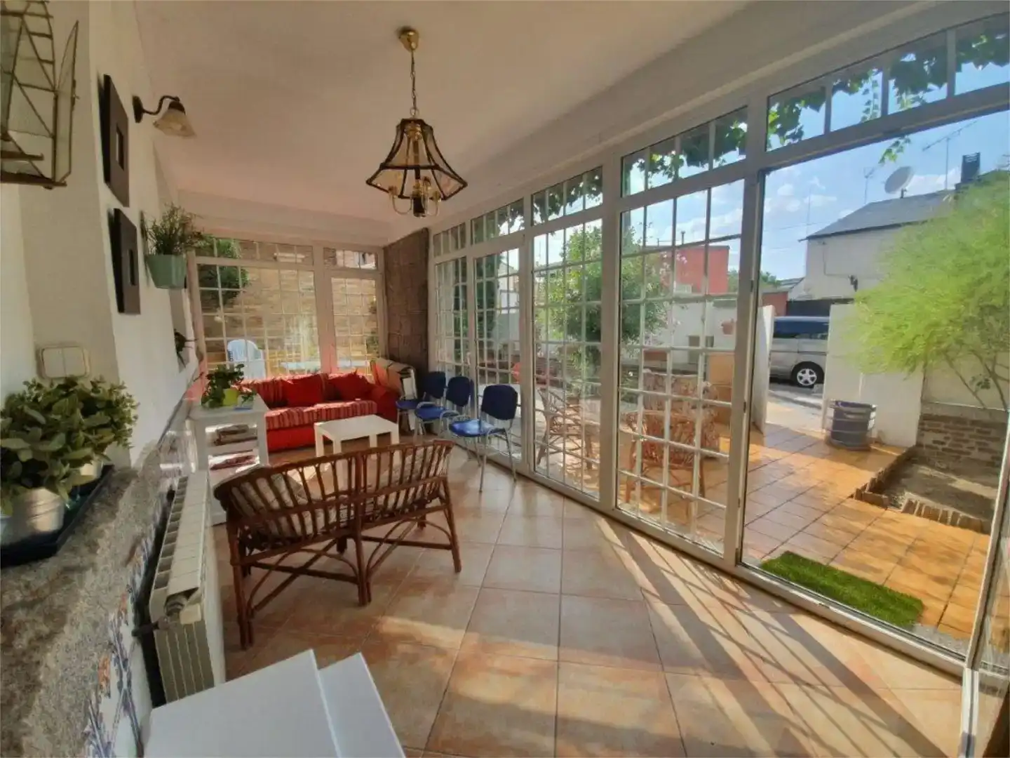 Vista exterior de Casa o xalet de lloguer en Villaviciosa de Odón amb Balcó