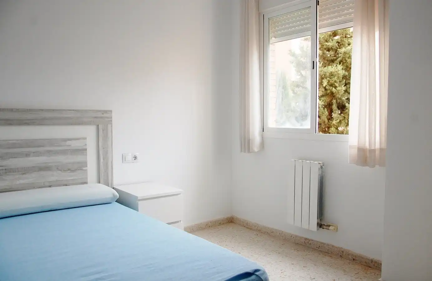 Flat for rent in Calle Matilde Cantós, Parque Nueva Granada