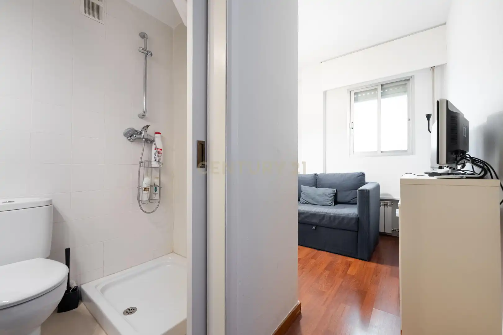 Bedroom of Apartments for rent in Pozuelo de Alarcón  with Oven, Washing machine and Microwave