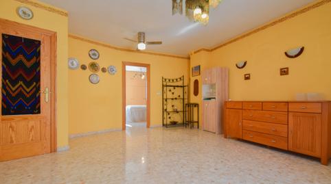 Foto 3 von Wohnung zum Verkauf in Calle Doctor Jiménez Rueda, 28, Atarfe, Granada