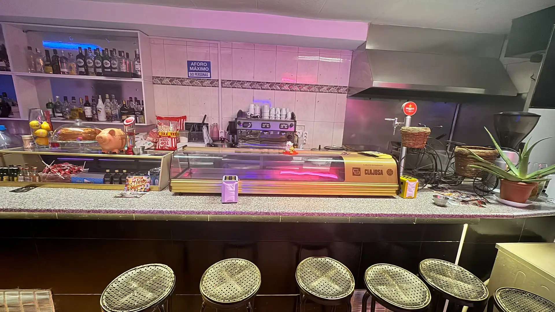 Local en venta en L'Hospitalet de Llobregat