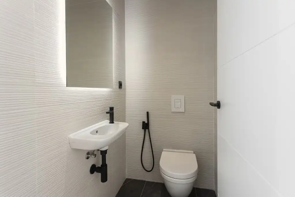 Bany de Apartament en venda en Barcelona amb Aire condicionat i Calefacció