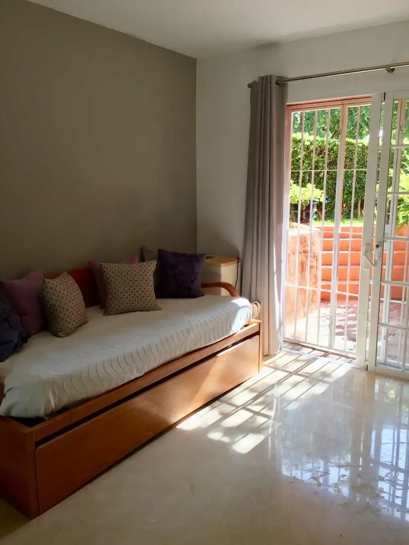 Duplexes for sale in Casco Antiguo