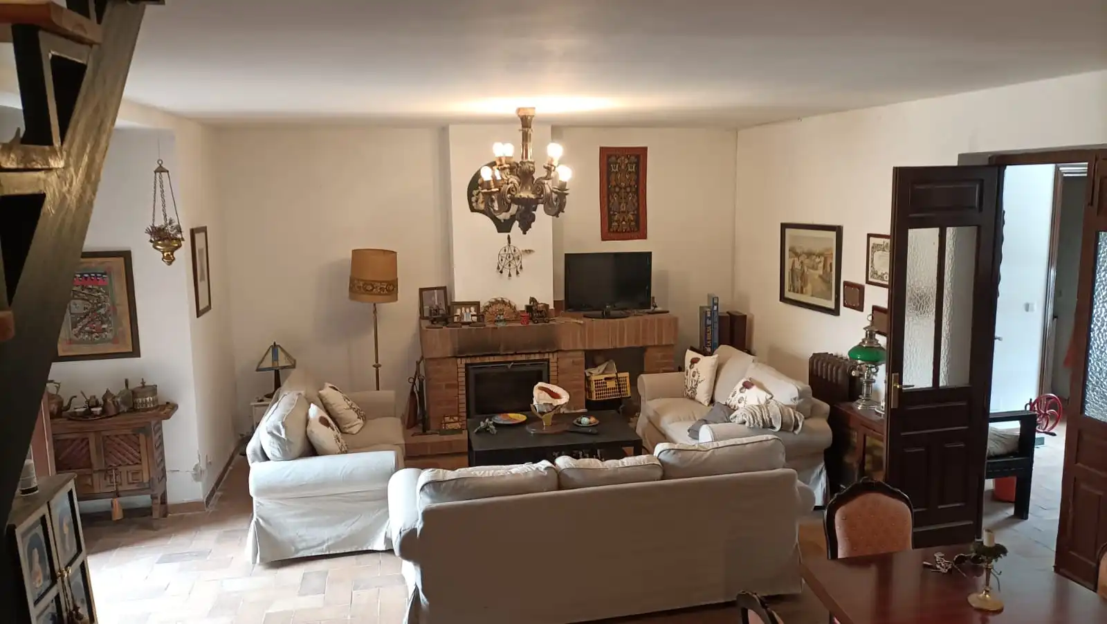 Sala de estar de Casa o chalet en venta en Hornillos de Eresma con Calefacción, Jardín privado y Terraza