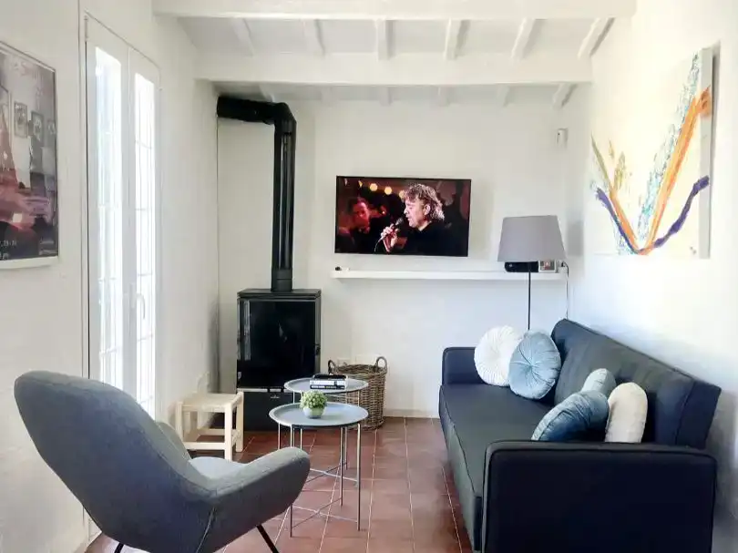 Sala de estar de Piso de alquiler en Ciutadella de Menorca con Aire acondicionado, Jardín privado y Amueblado