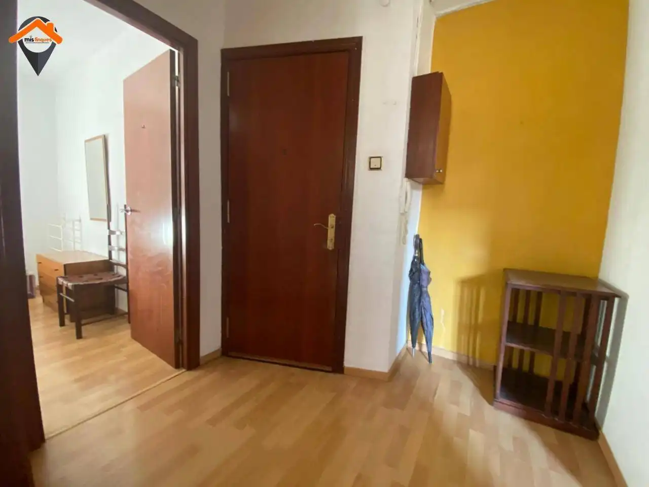 Piso en venta en Sabadell con Parquet y Amueblado