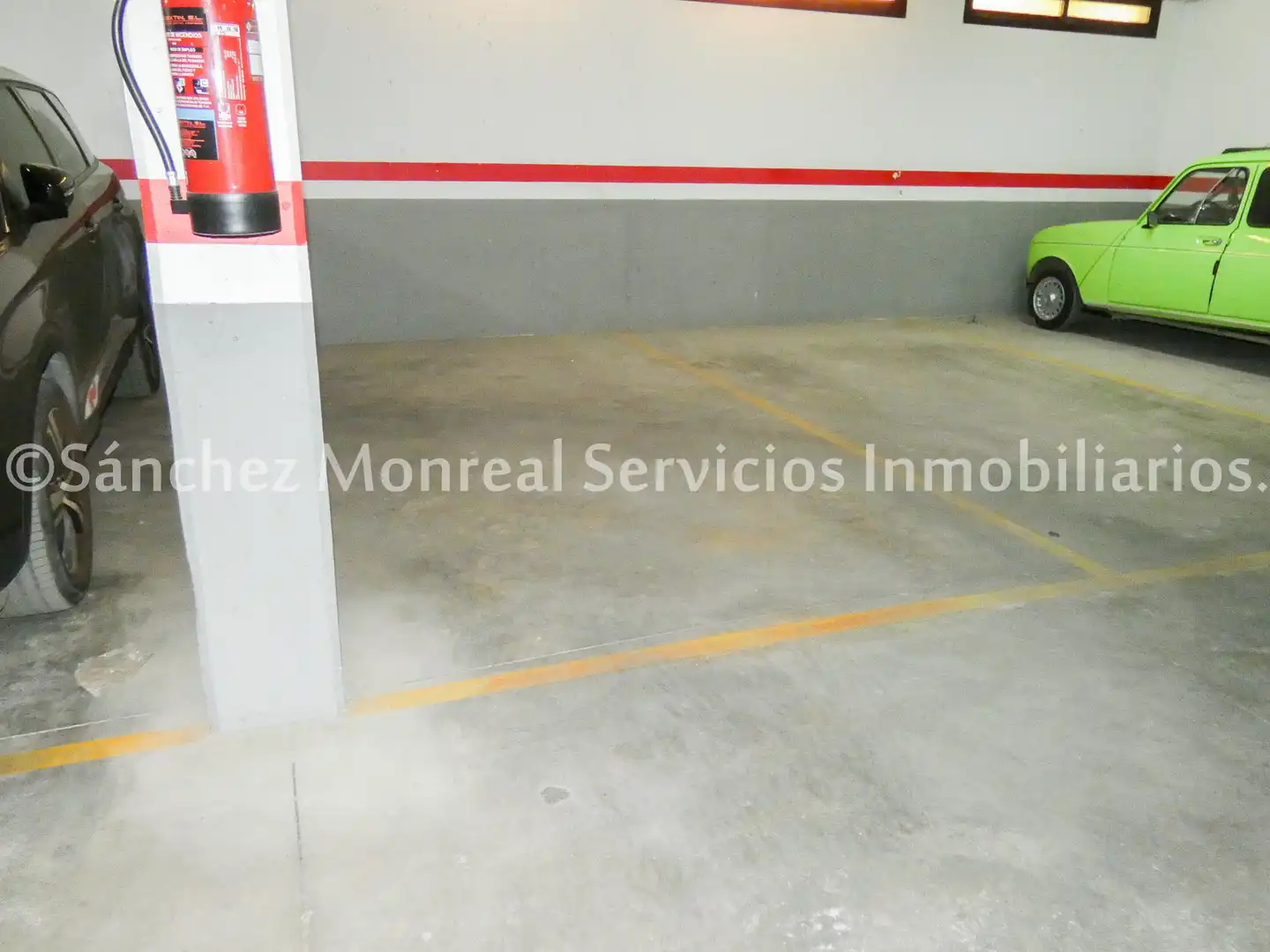 Parking of Flat for rent in Alcázar de San Juan  with Air Conditioner, Heating and Terrace