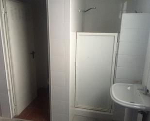 Bany de Nau industrial de lloguer en Avilés