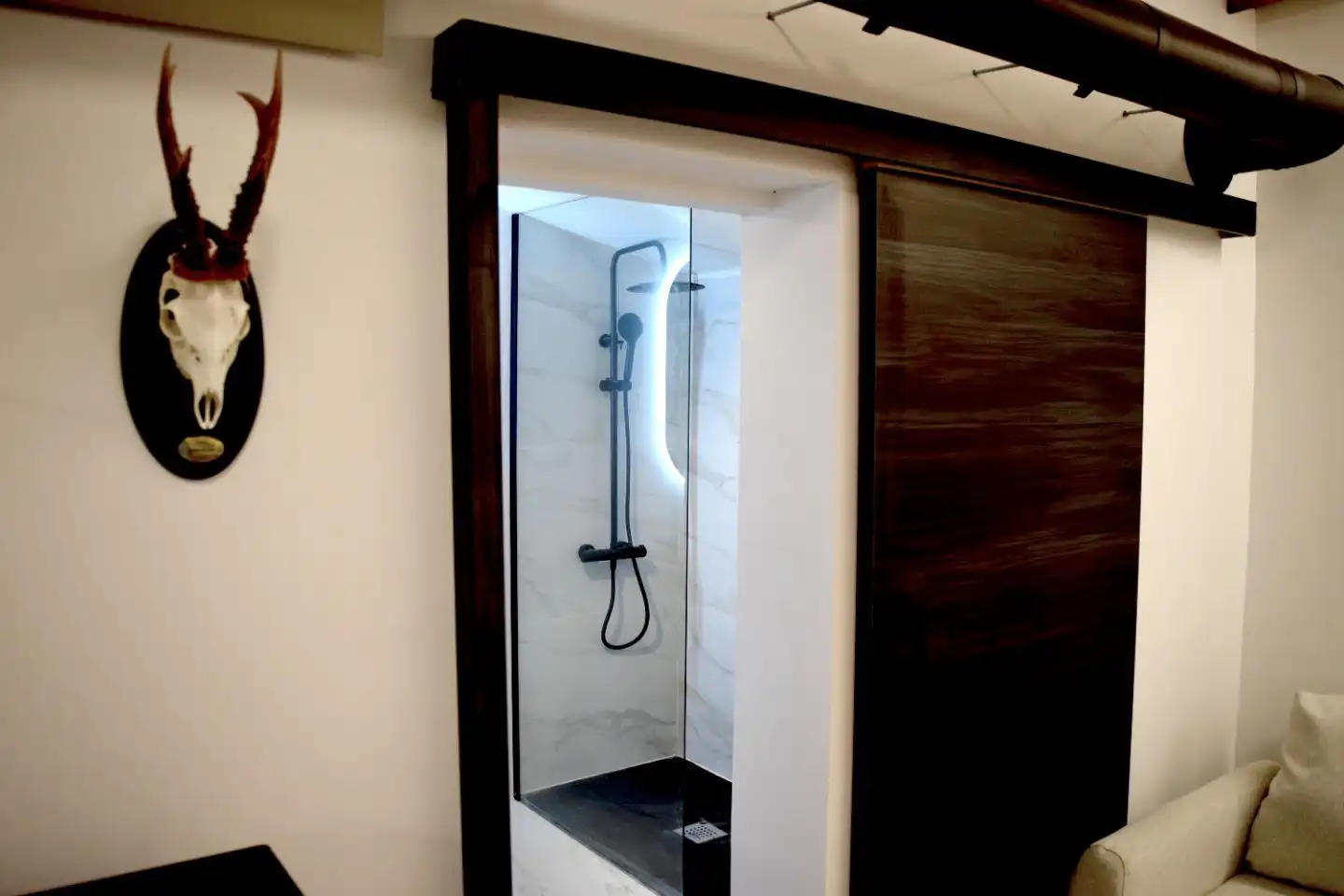 Badezimmer von Country house zum Verkauf in Piloña mit Privatgarten und Möbliert