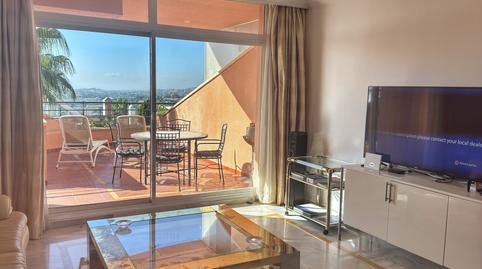 Foto 2 de Apartament de lloguer a Avenida Calderón de la Barca, -1, Los Naranjos, Málaga