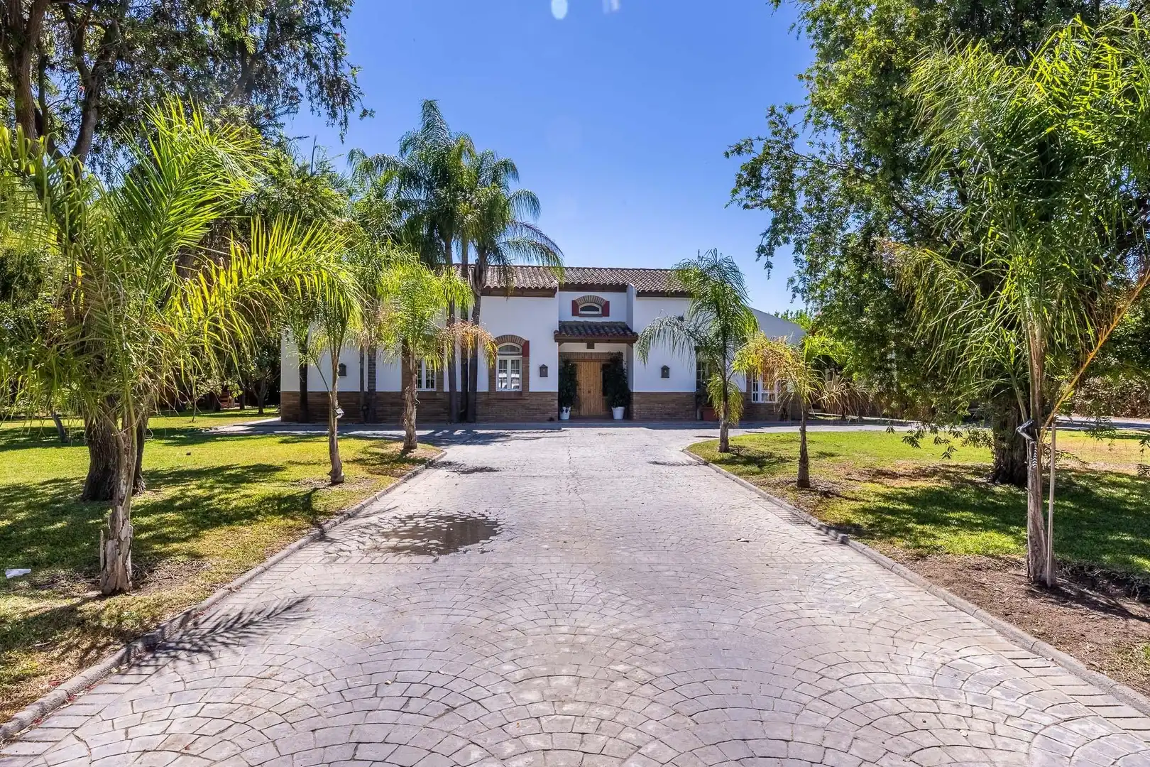 Exterior view of Houses for sale in Jerez de la Frontera  with Air Conditioner, Private garden and Terrace