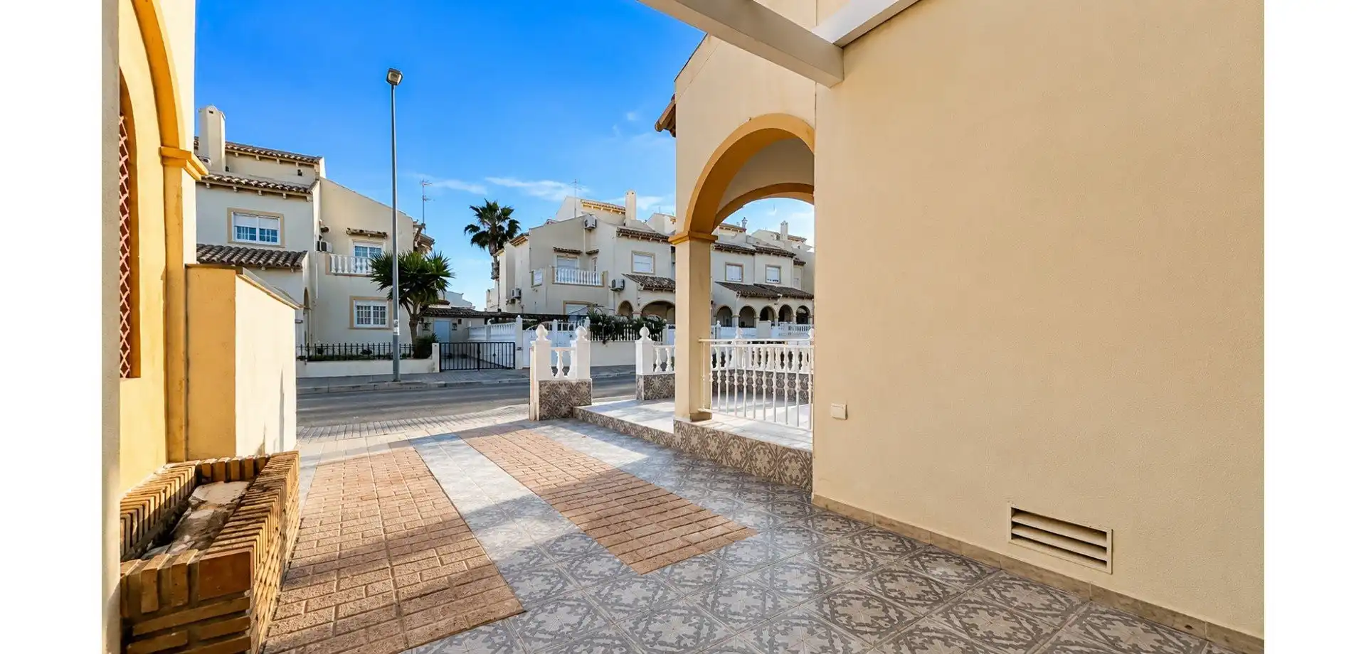 Terrassa de Finca rústica en venda en Orihuela amb Terrassa, Traster i Balcó