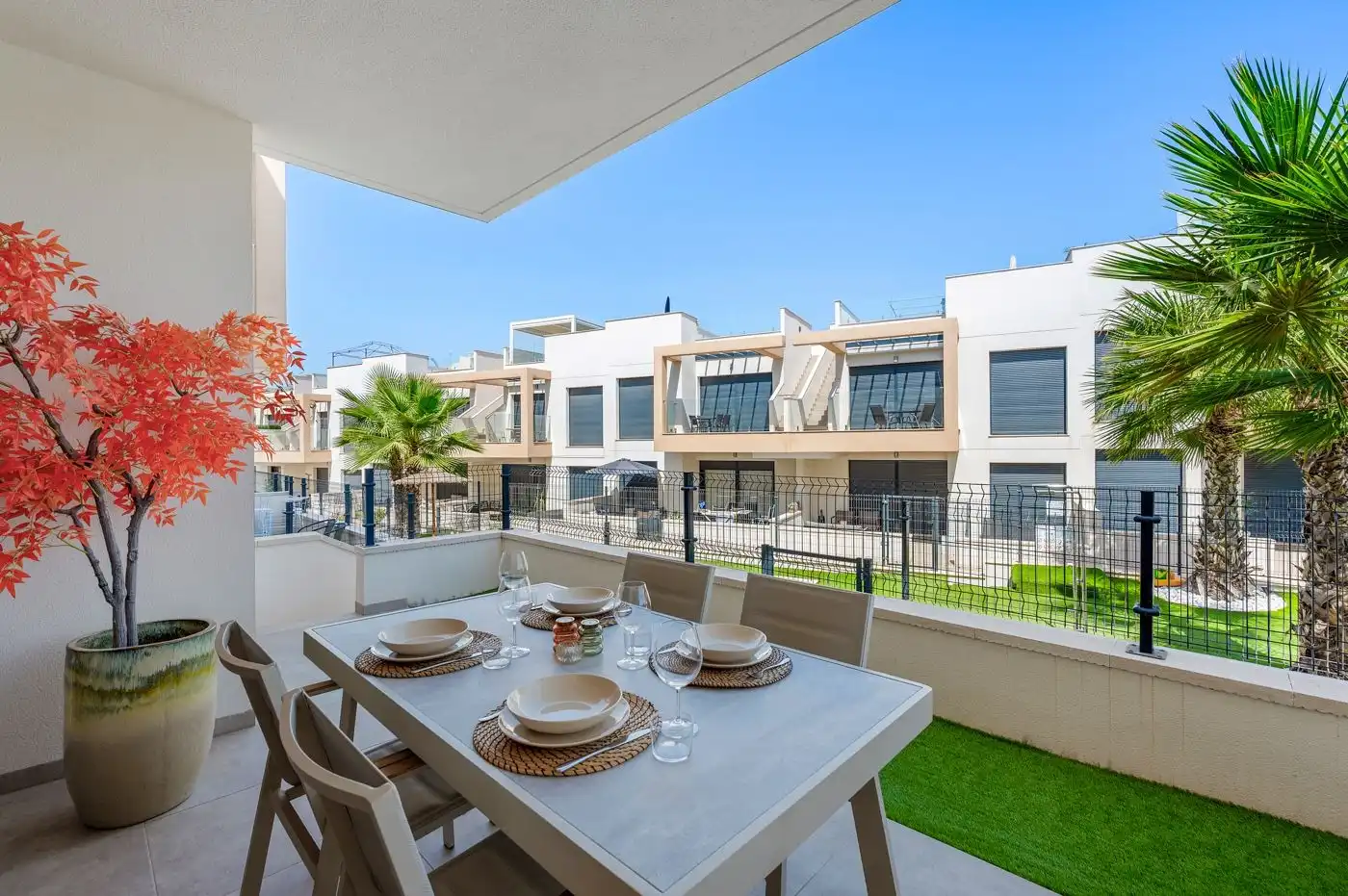 Apartamento con piscina en venta en Calle  Guadiana, imagen 2