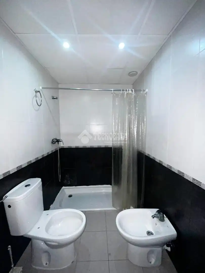 Bathroom of Flat for sale in Sobradiel  with Air Conditioner, Heating and Balcony