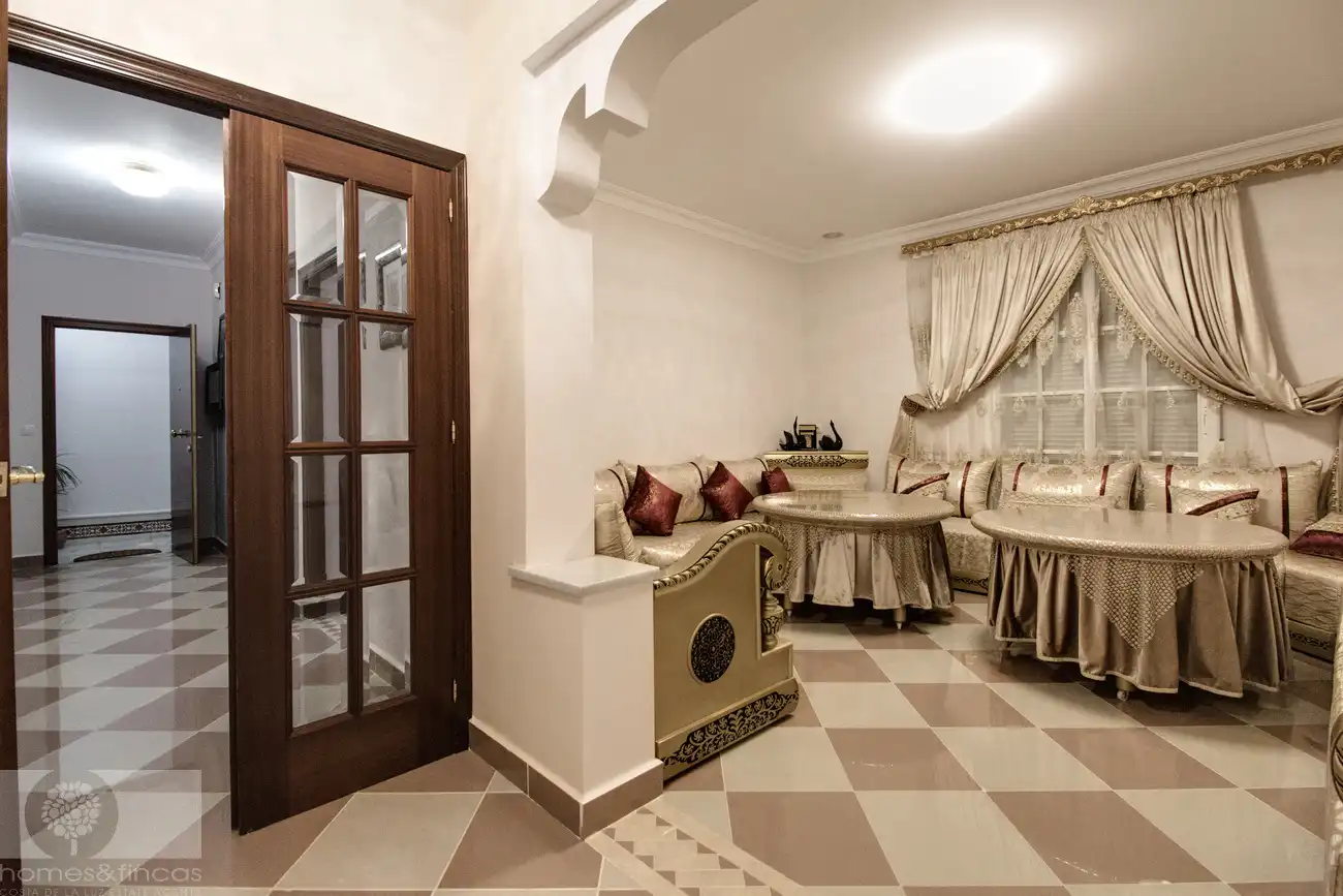 Villa zum Verkauf in Calle Miguel Rodríguez, imagen 10