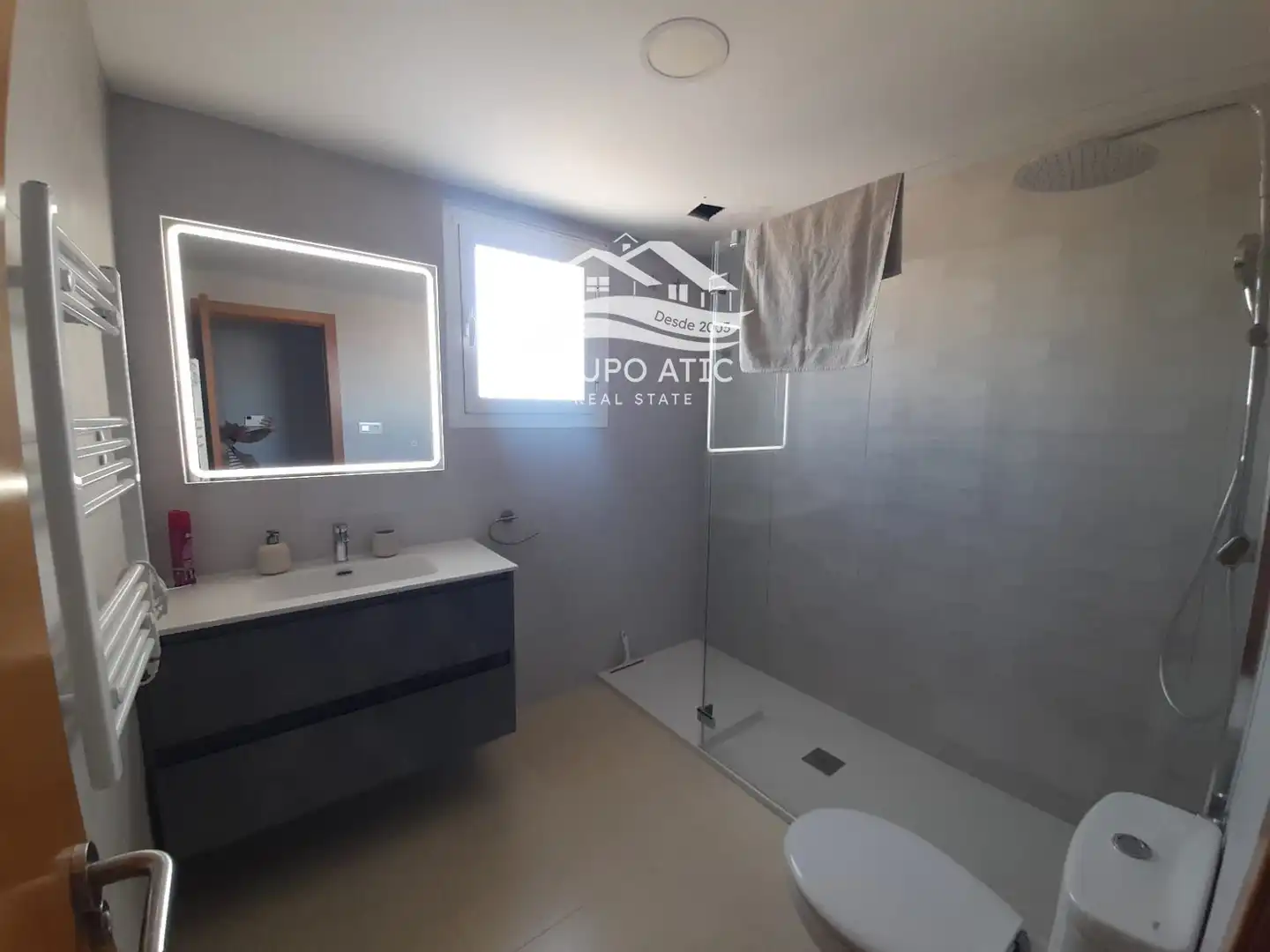Bathroom of Flat for rent in Burriana / Borriana  with Heating, Terrace and Swimming Pool