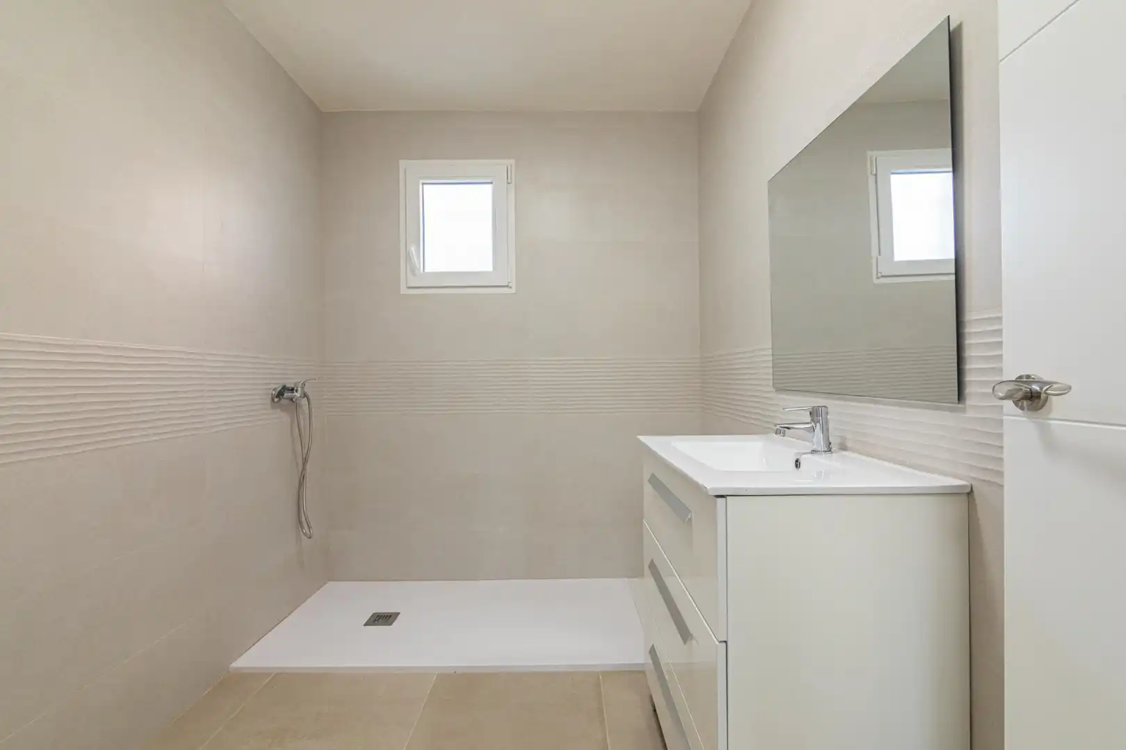 Detached house with pool for sale in La Algoda - Matola - Llano de San José, imagen 32