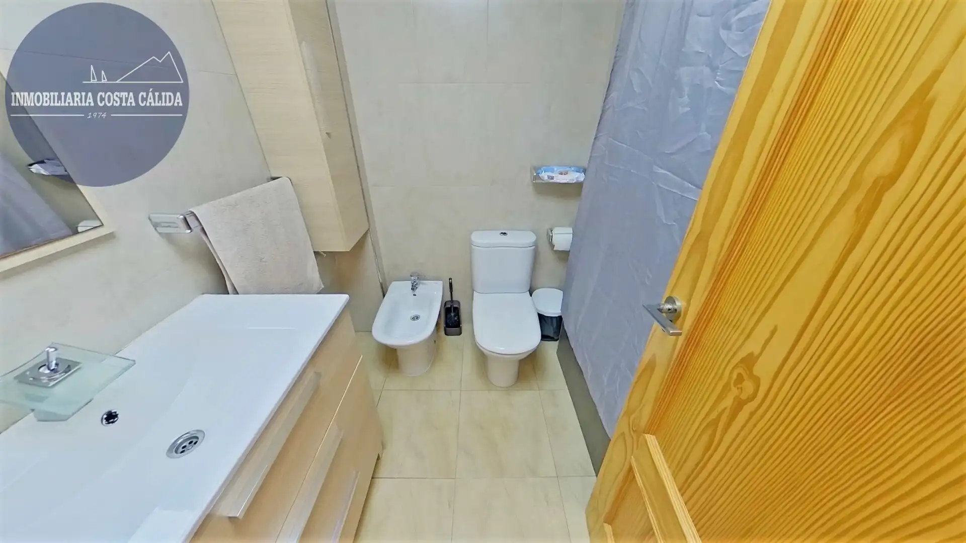 Baño de Apartamento en venta en Águilas con Aire acondicionado, Calefacción y Terraza