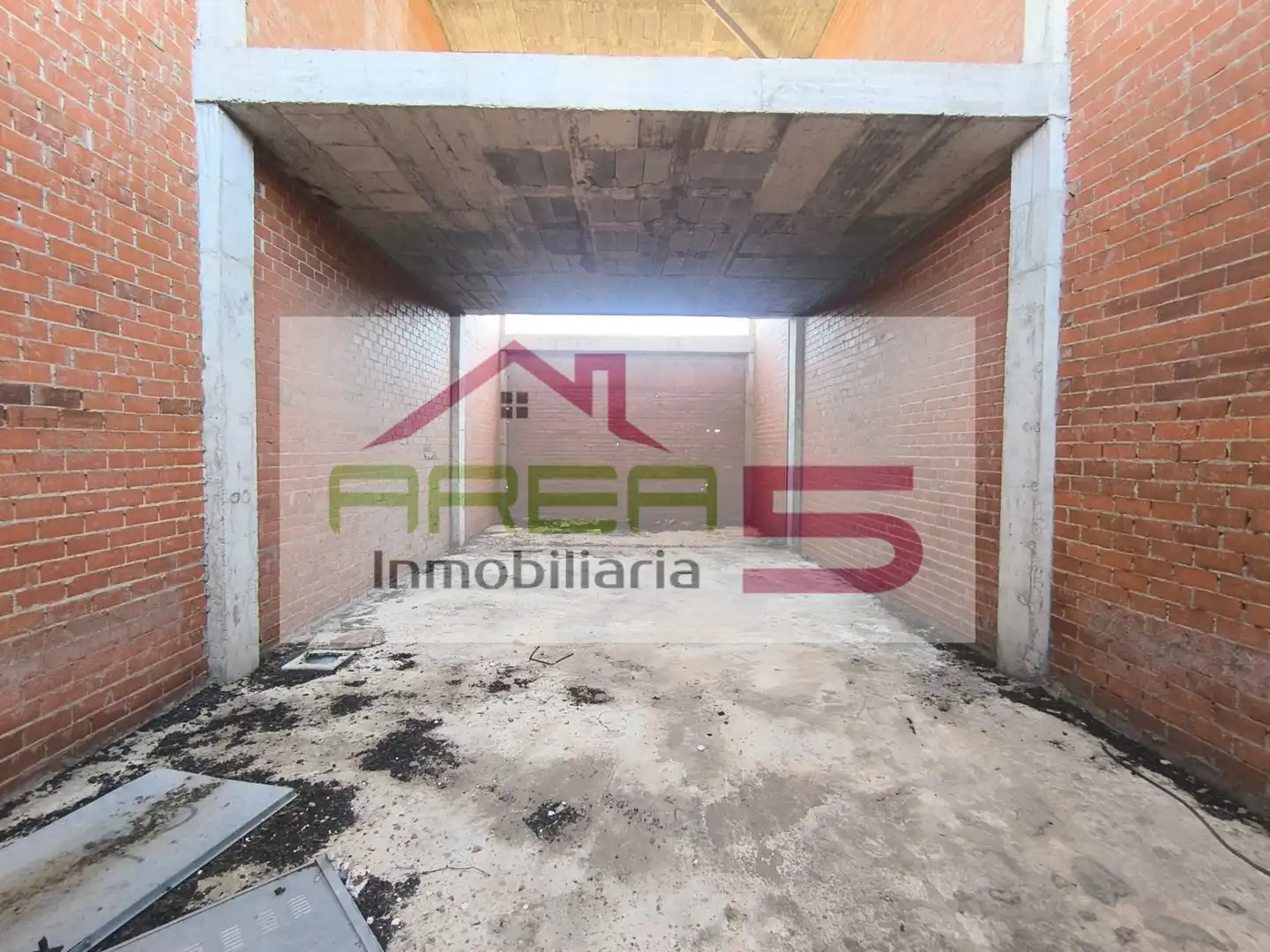 Parking of Buildings for sale in Valdelacalzada