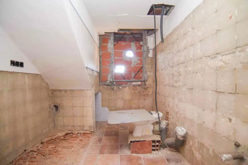 Buildings for sale in Santa Susanna